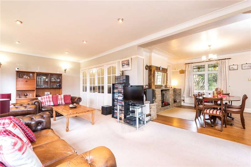 3 Bedroom Detached House For Sale In Deighton Lane, Batley, West