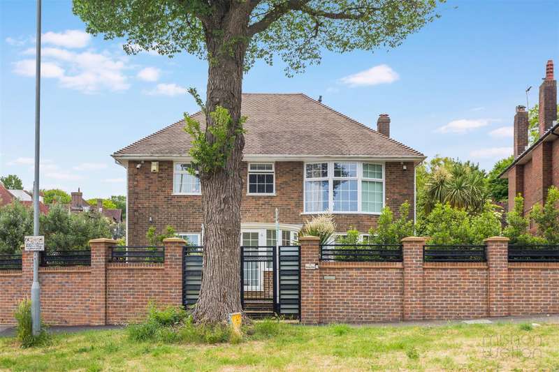 4 Bedroom Detached For Sale In Shirley Drive, Hove, BN3