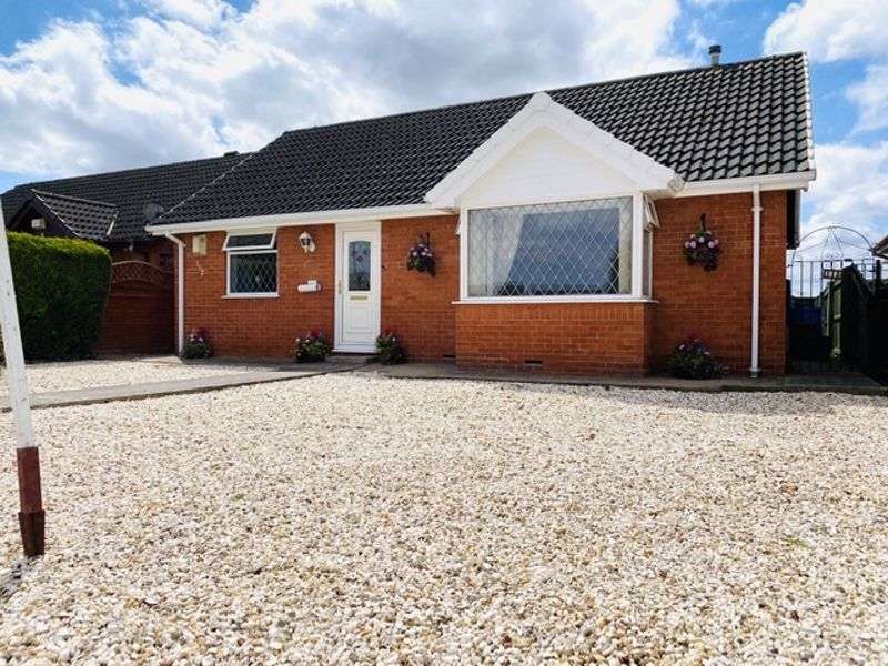 2 Bedroom Property For Sale In Albatross Drive, Ayelsby Park, Grimsby, DN37