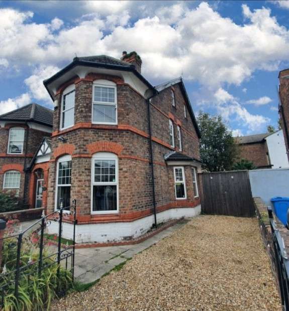 4 Bedroom Semi Detached House For Sale In Ellerslie Road, Tuebrook