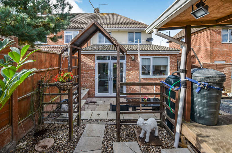 3 Bedroom End Of Terrace House For Sale In Queslett Road, Great Barr, B43