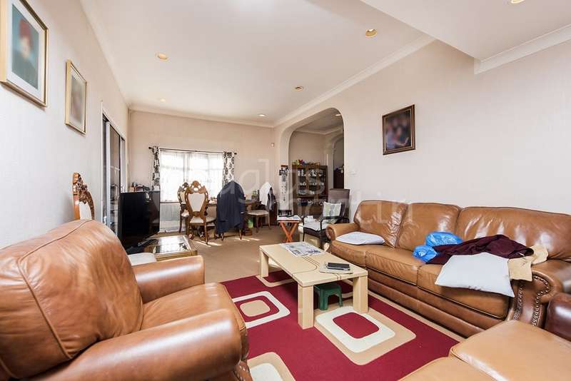 7 Bedroom Semi Detached House For Sale In Mount Road, London NW4