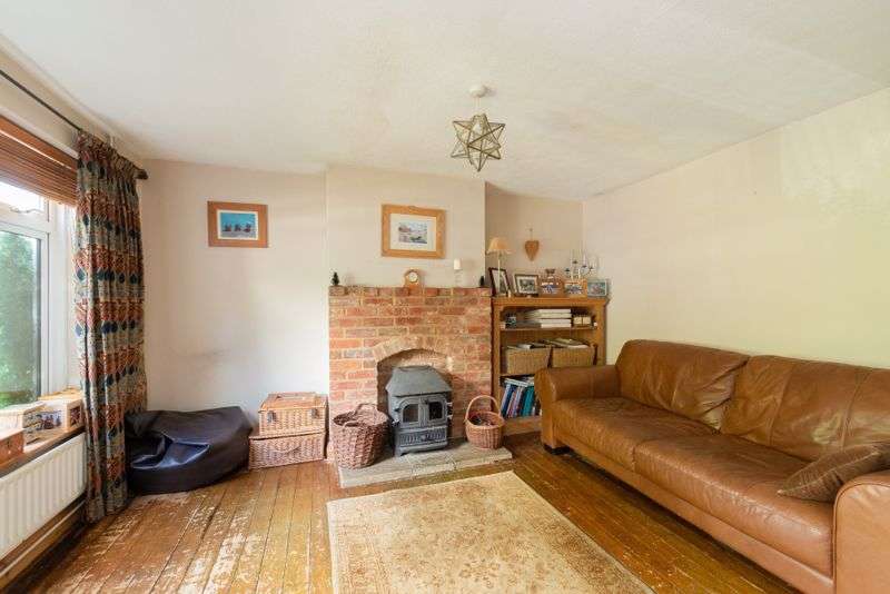 4 Bedroom SemiDetached House For Sale In Hardwick Road Hethe OX27