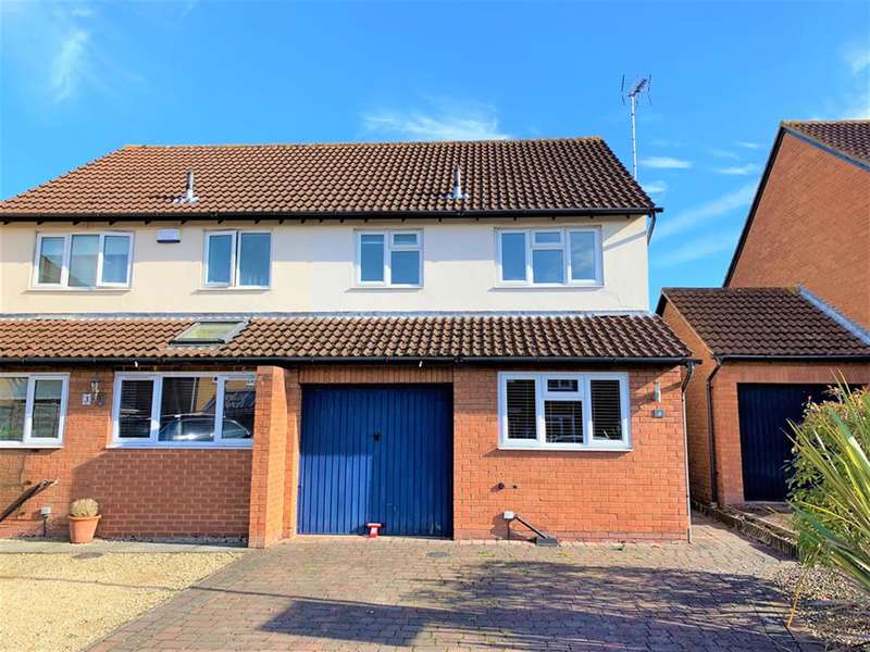 3 Bedroom Semi Detached For Sale In Place, Up Hatherley