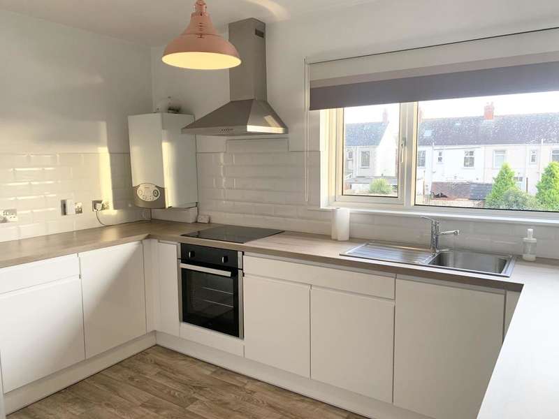 2 Bedroom Flat To Rent In Hall Drive, North Cornelly, Bridgend, CF33