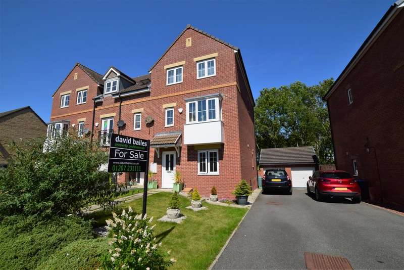 4 Bedroom Town House For Sale In Orchard Grove, Stanley, DH9