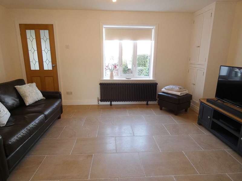 3 Bedroom Cottage For Sale In Westby Street, Lytham, FY8