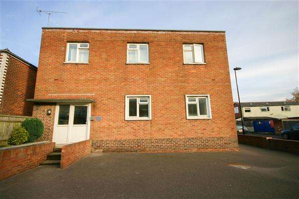 1 Bedroom Apartment To Rent In Park Road, Southampton, SO15