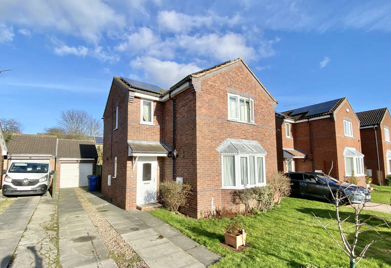 3 Bedroom Detached House For Sale In Oaklands, Hutton Cranswick, YO25