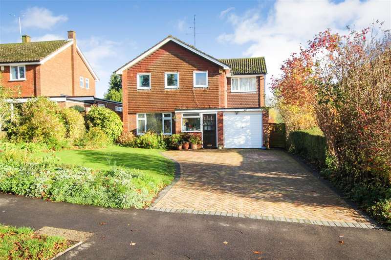 Houses for sale in Tring, HP23, Hertfordshire