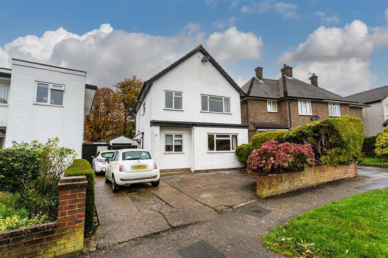 4 Bedroom Detached House For Sale In Duncan Road, Burgh Heath, Tadworth