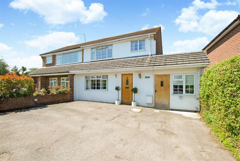 3 Bedroom Semi Detached House For Sale In Stewart Close, Fifield