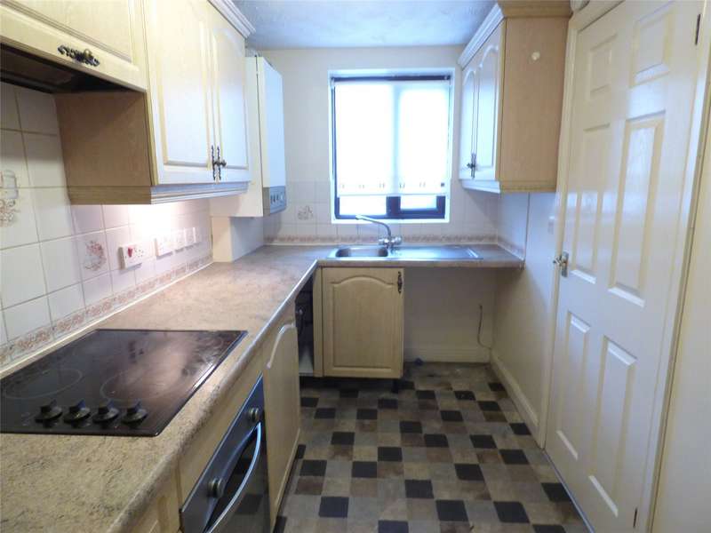 3 Bedroom Terraced To Rent In St Marys Court, Rawtenstall, Rossendale