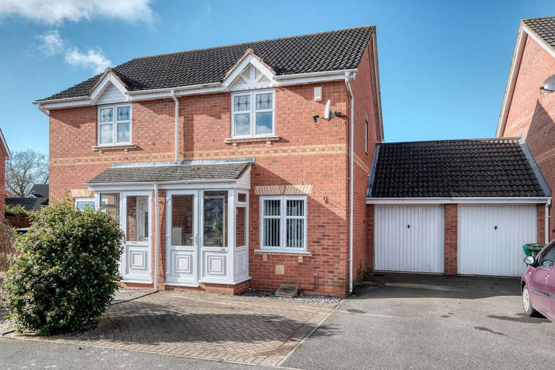 Houses for sale & to rent in B97 6NG, Hawthorn Road,,Batchley And