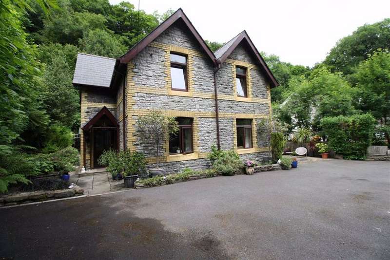 5 Bedroom Detached House For Sale In Mill Place, Mountain Ash, Mid