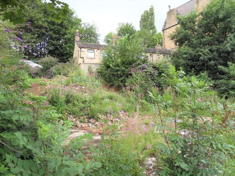 Commercial Land For Sale In Huddersfield Road, Dewsbury, West Yorkshire