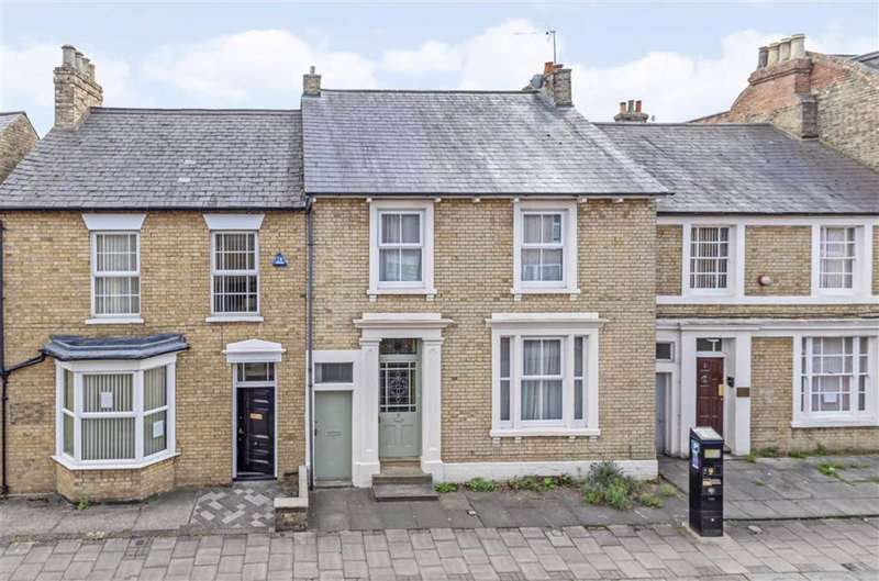 5 Bedroom Town House For Sale In Grove Place, Bedford, MK40