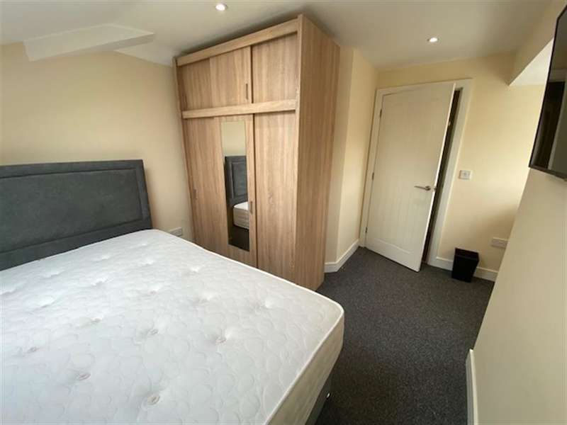 1 Bedroom Apartment To Rent In New Penkridge Road, Cannock, WS11