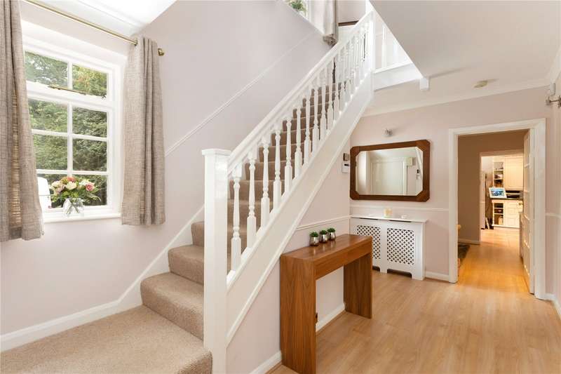 5 Bedroom Detached House For Sale In Sarratt Lane, Loudwater