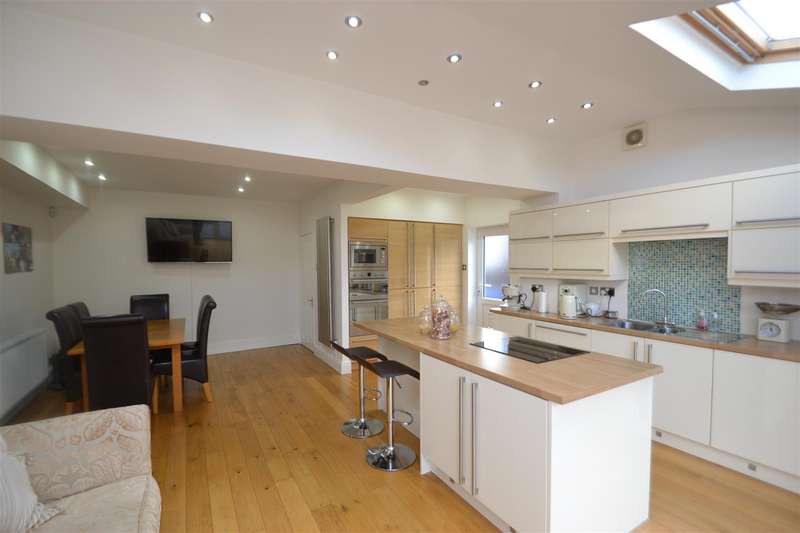 3 Bedroom SemiDetached House For Sale In Chester Road, Stockton Heath