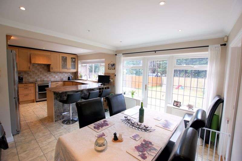 4 Bedroom Property For Sale In The Ridgeway, Down End, Fareham, PO16