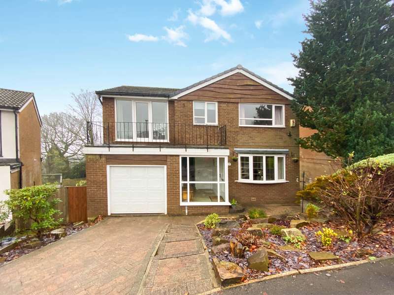 4 Bedroom Detached House For Sale In Oaklands Drive, Rawtenstall