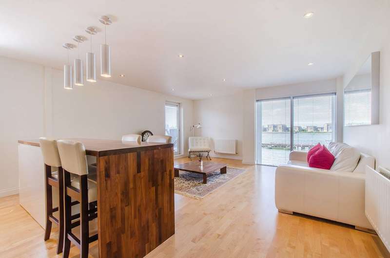 2 Bedroom Flat To Rent In Erebus Drive, Woolwich, SE28