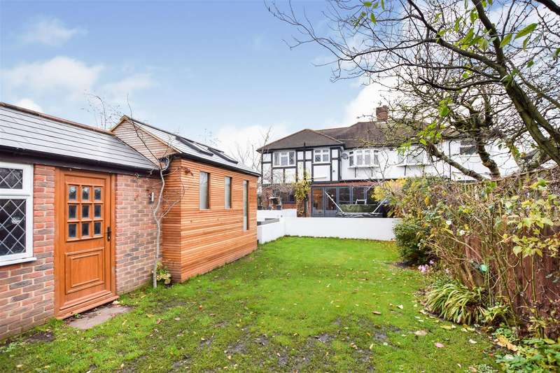 5 Bedroom Semi Detached House For Sale In Lower Morden Lane, Morden, SM4