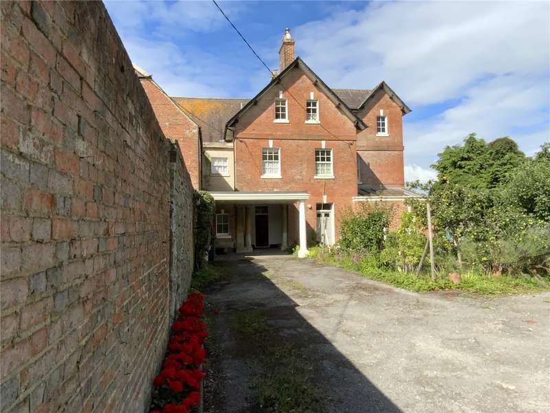 5 Bedroom House For Sale In Highlands House, Potterne, Devizes