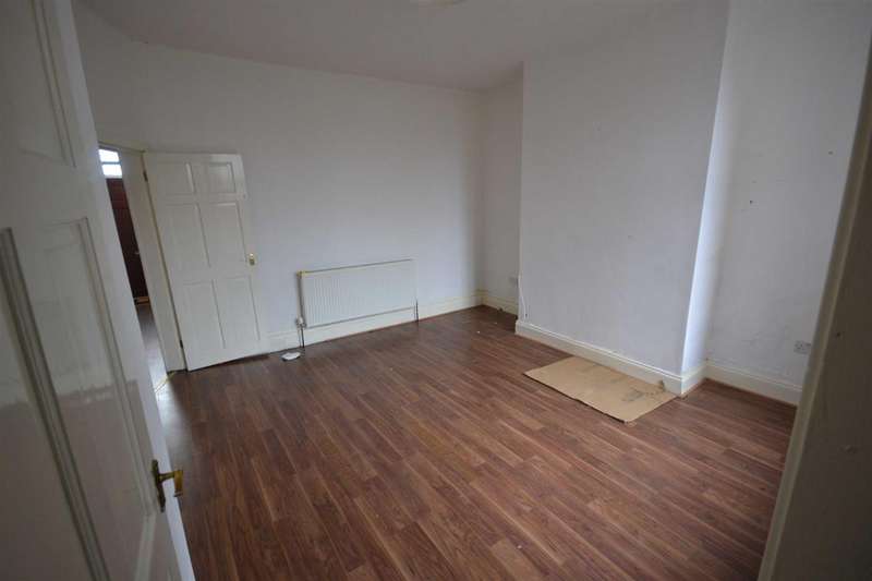 3 Bedroom End Of Terrace House For Sale In Bolton Road, Radcliffe