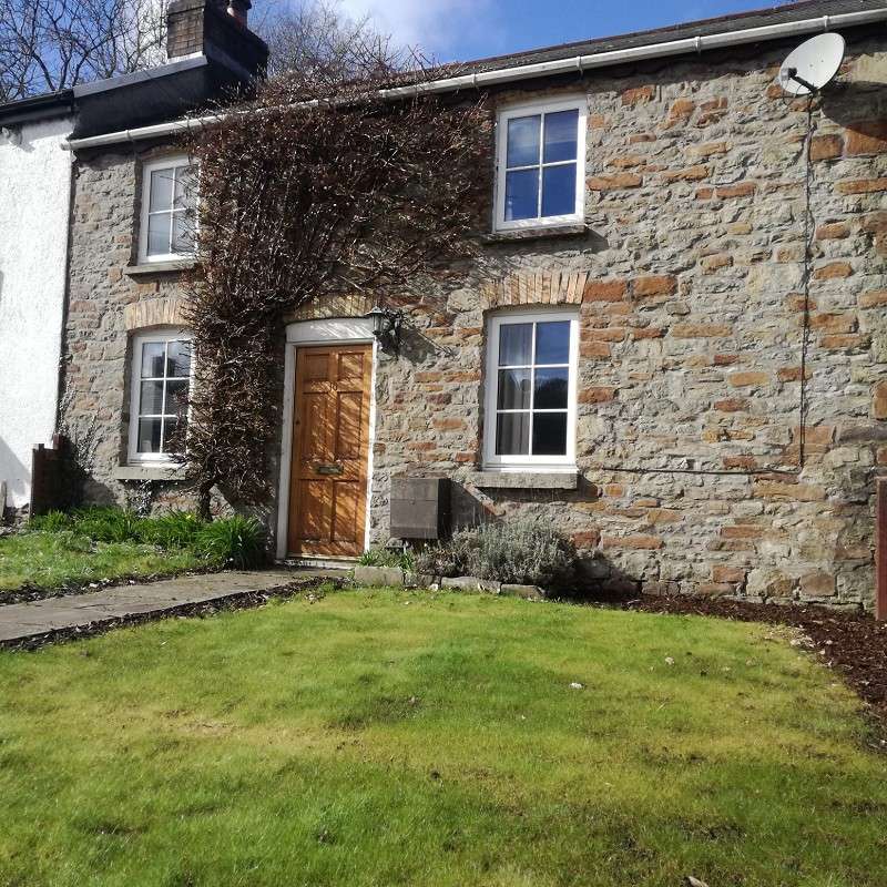 2 Bedroom Cottage House For Sale In Oak Terrace, Coytrahen, Bridgend