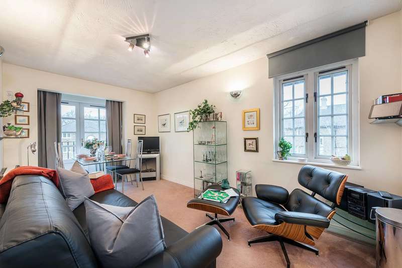 1 Bedroom Flat To Rent In Selhurst Close, Wimbledon Common, SW19