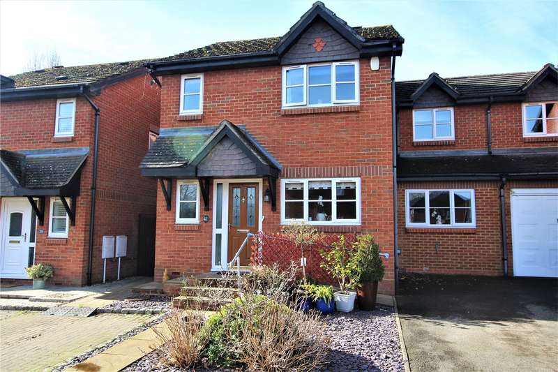 4 Bedroom Link Detached House For Sale In Acer Drive, West End, Woking