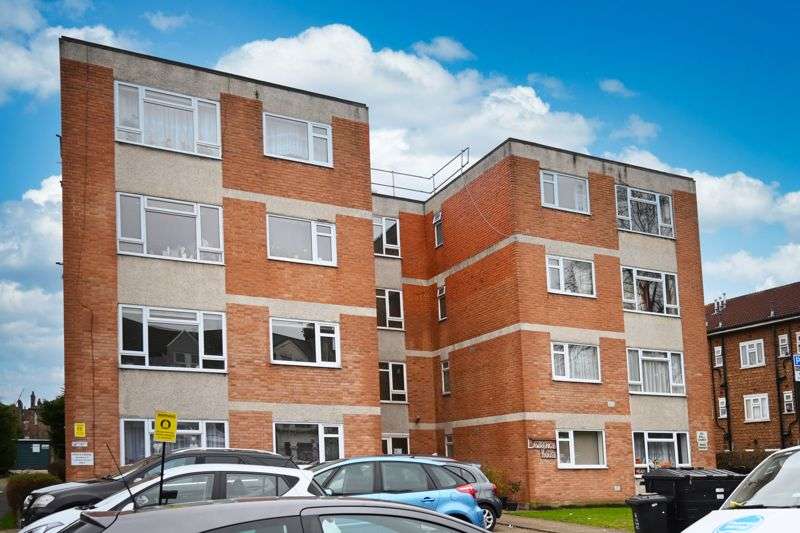 1 Bedroom Property For Sale In Lawrence House, Palmerston Road, London, N22