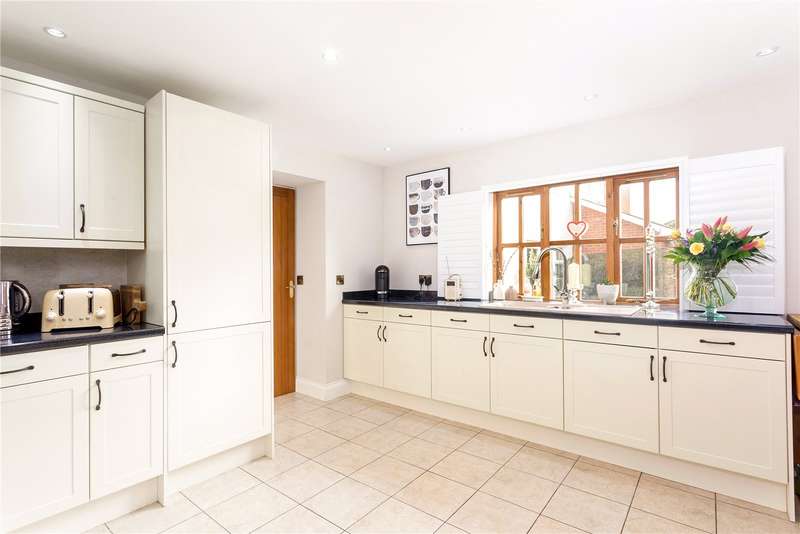 7 Bedroom Detached House For Sale In Hurdcott Lane, Winterbourne Earls