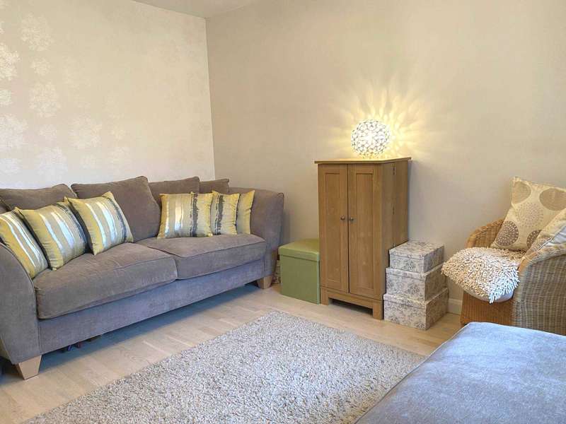 1 Bedroom Semi Detached House For Sale In Rochester Way, Haughtonle