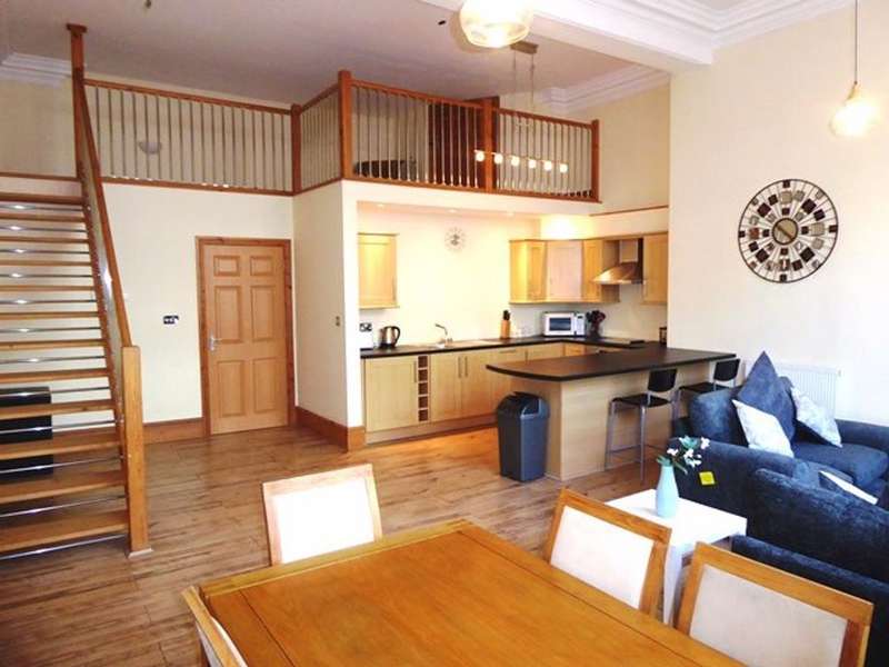 2 Bedroom Apartment To Rent In Apartment 4 Marina Court, Barrow-in-furness, LA14