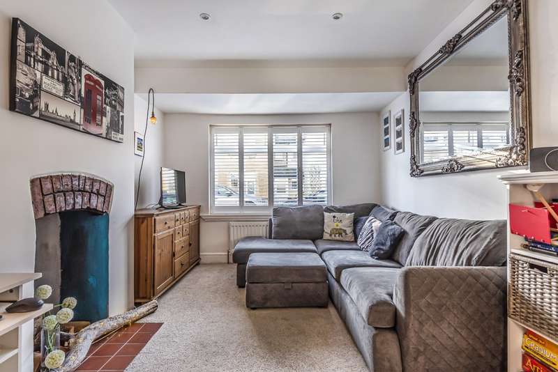 3 Bedroom Terraced For Sale In Purley Road, Cirencester, GL7