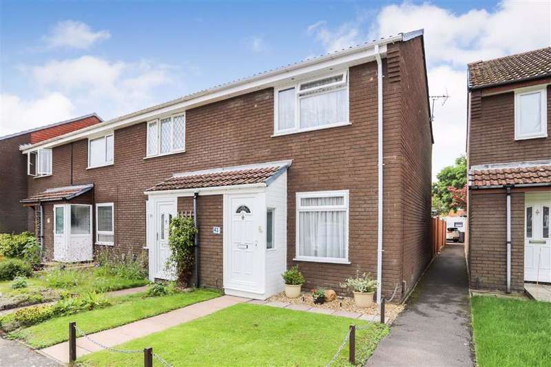 2 Bedroom End Of Terrace House For Sale In Mudeford, BH23