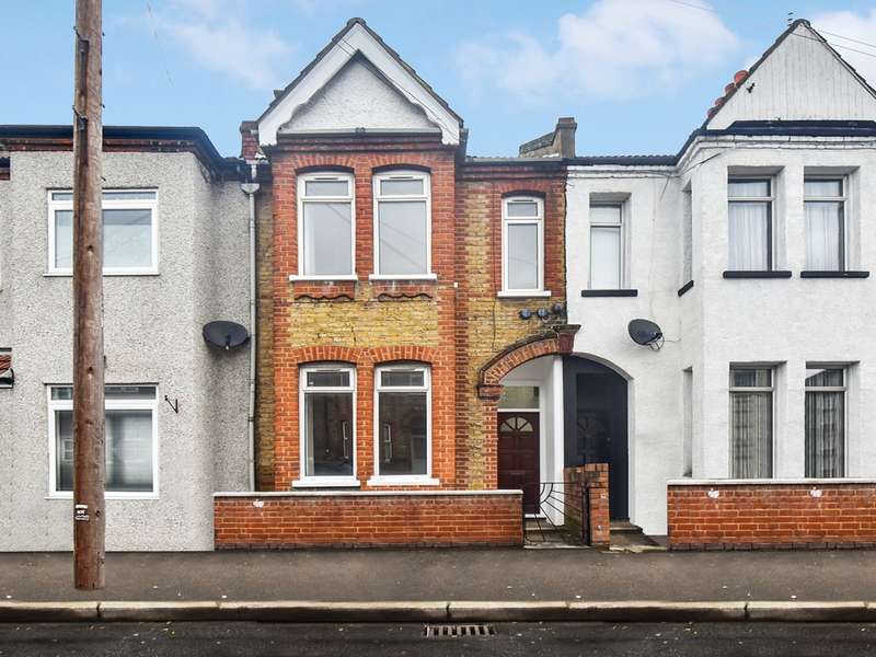 Houses for sale & to rent in E16 3NF, Argyle Road,,Custom House, London