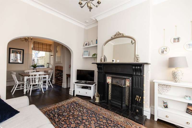 3 Bedroom Terraced House For Sale In Amesbury Road, Penylan, Cardiff, CF23