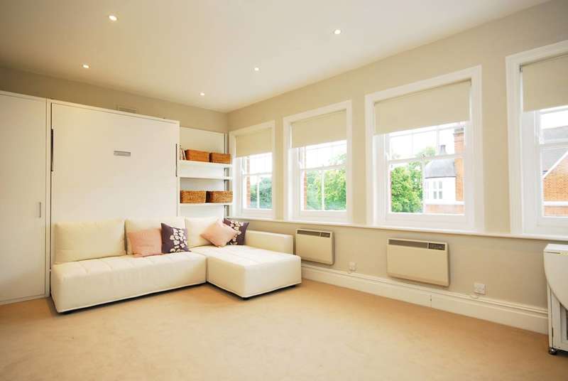 Flat To Rent In Prince Of Wales Drive, Battersea Park, SW11