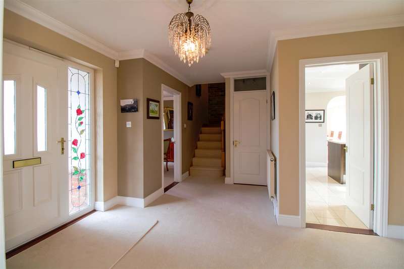 4 Bedroom Detached For Sale In Abberton Road, Fingringhoe, Colchester, CO5