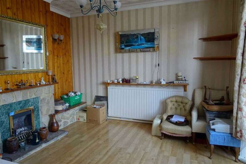 3 Bedroom Semi Detached For Sale In Mill Hill Road, Cowes, Isle Of