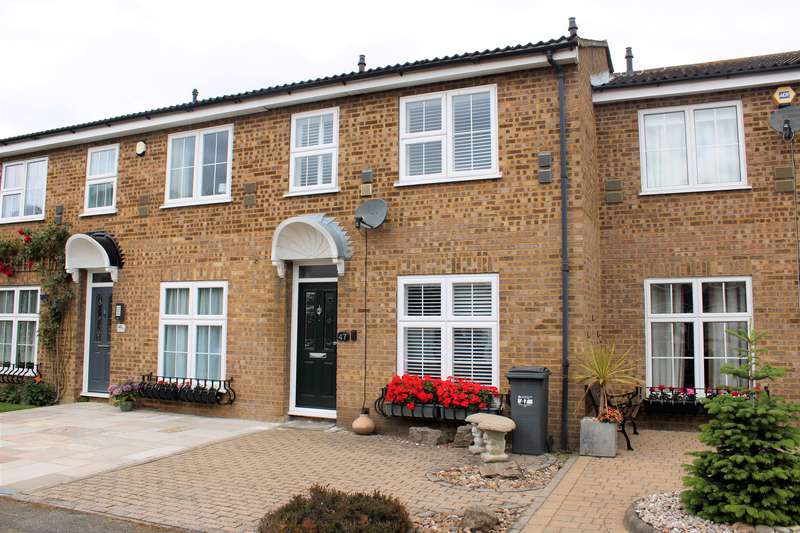 3 Bedroom Property For Sale In Feltham, TW14