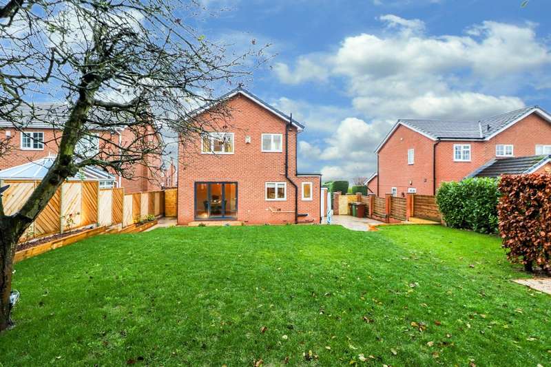 3 Bedroom Detached House For Sale In Snydale Avenue, Normanton, WF6