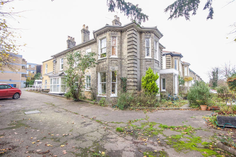 1 Bedroom Flat Under Offer In Park Lane, Norwich, NR2