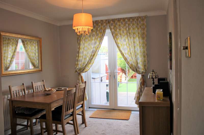 3 Bedroom Property For Sale In Feltham, TW14