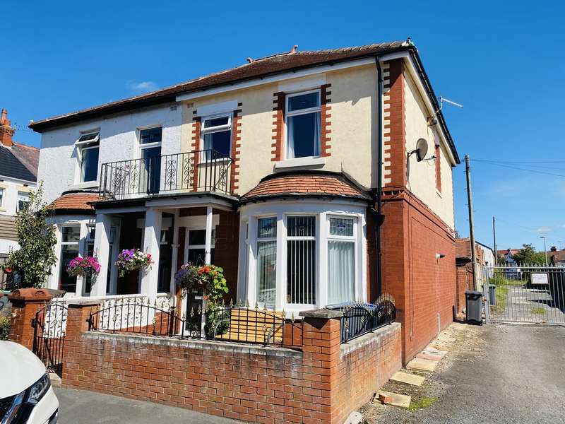 2 Bedroom Semi Detached House For Sale In Aylesbury Avenue, South Shore FY4