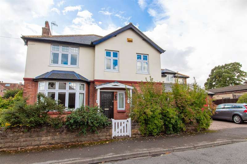 5 Bedroom Detached House For Sale In Marlborough Road, Woodthorpe